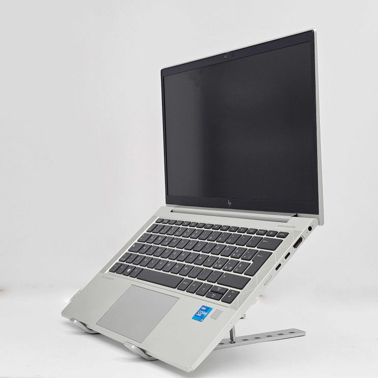 HP EliteBook 830 G8